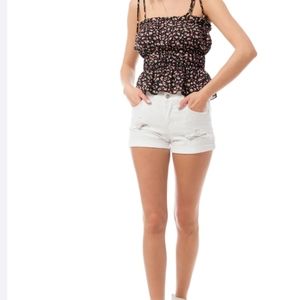 NWT MOD On Trend Halter Top